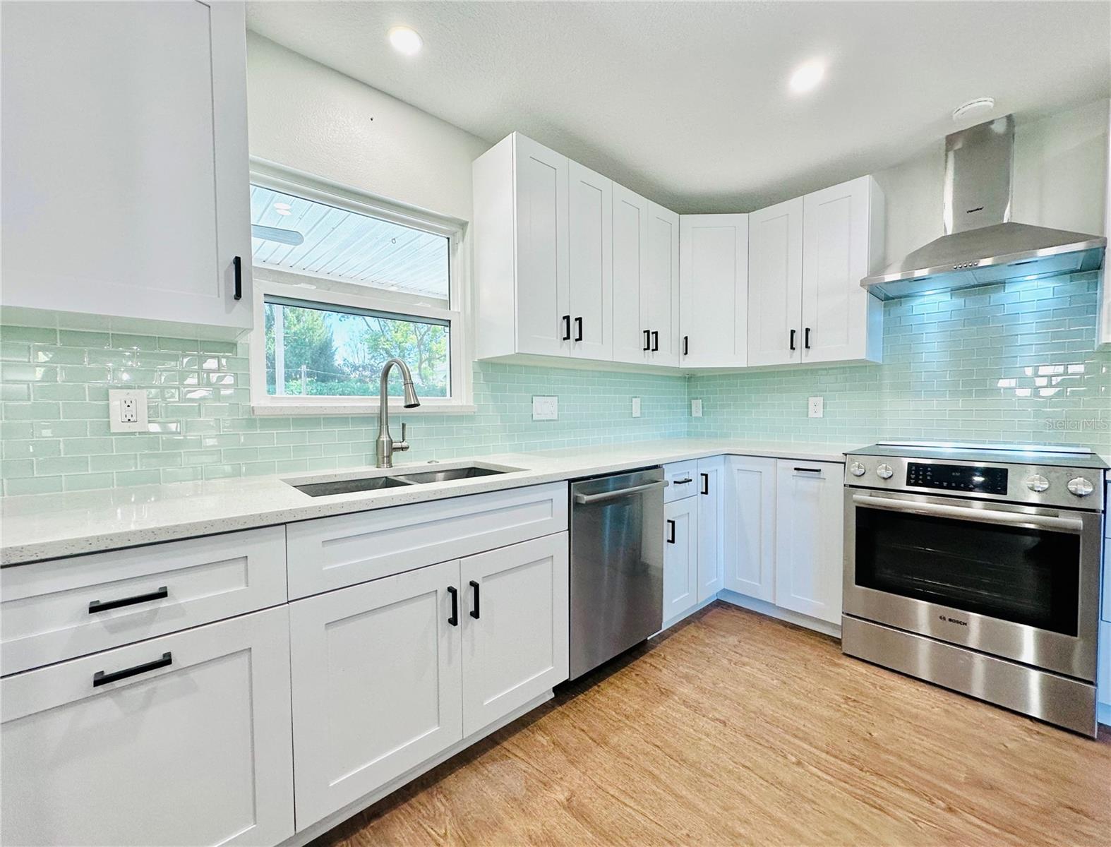 391 FLORAL DR, WINTER GARDEN, FL, 34787