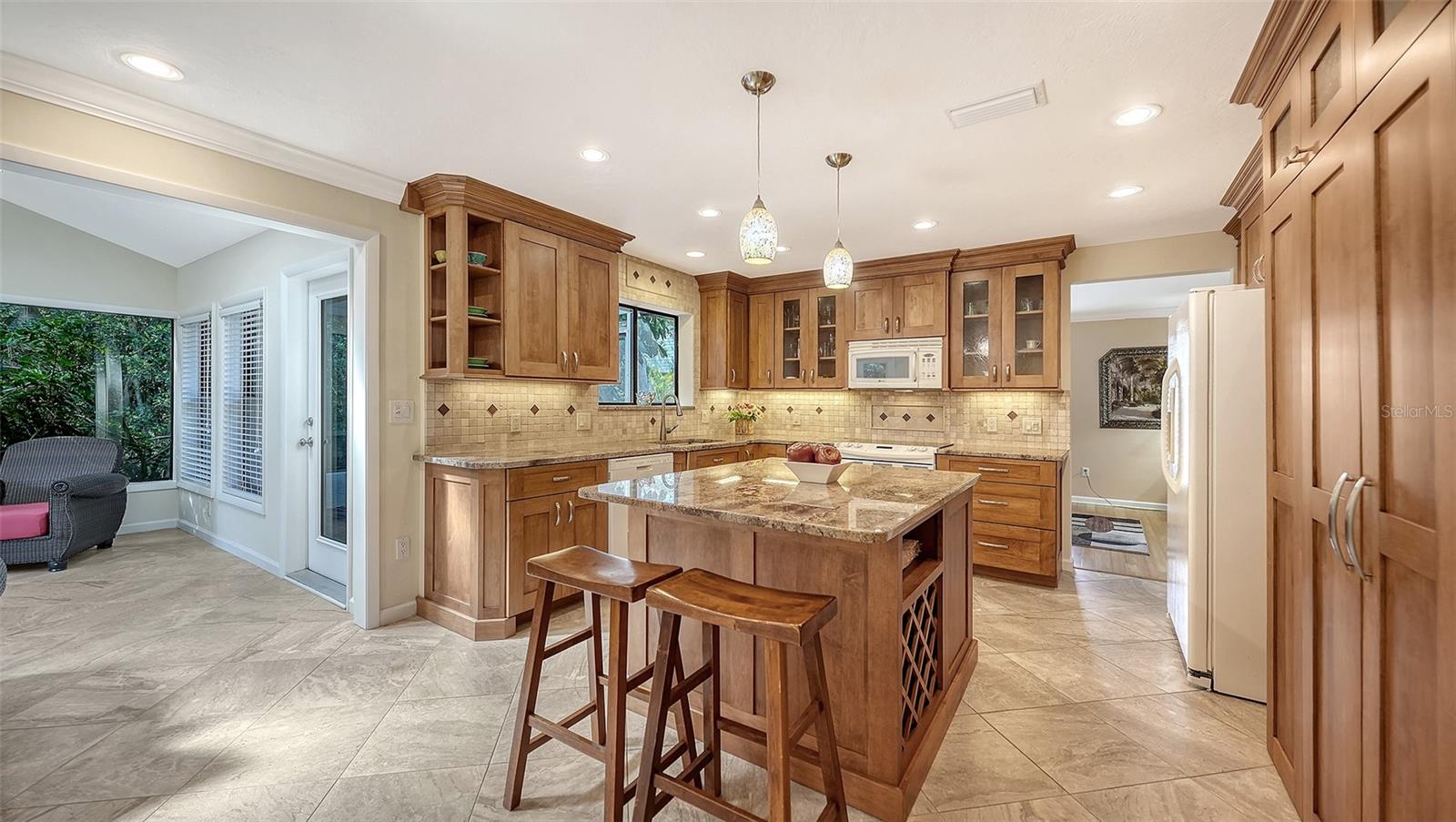 5345 SIESTA CT, SARASOTA, FL, 34242