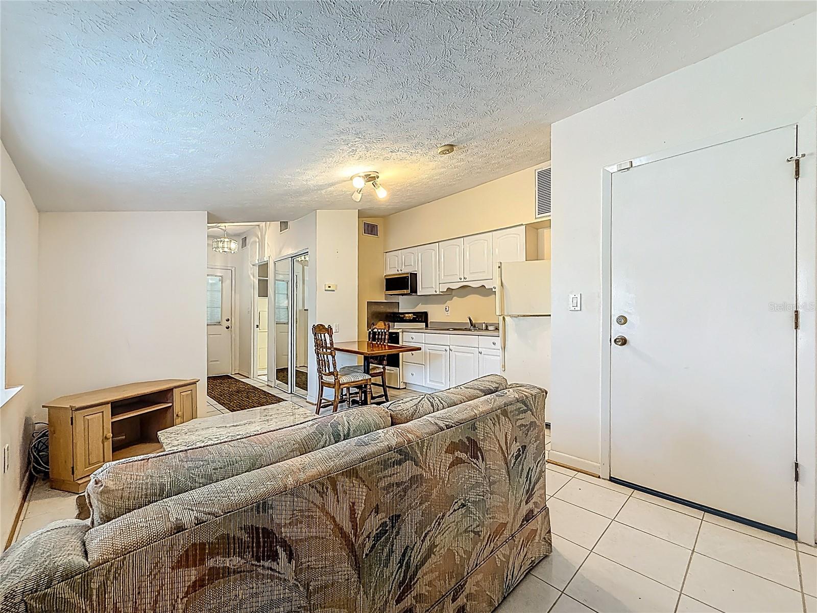 1518 DAWN HEIGHTS DR, LAKELAND, FL, 33801