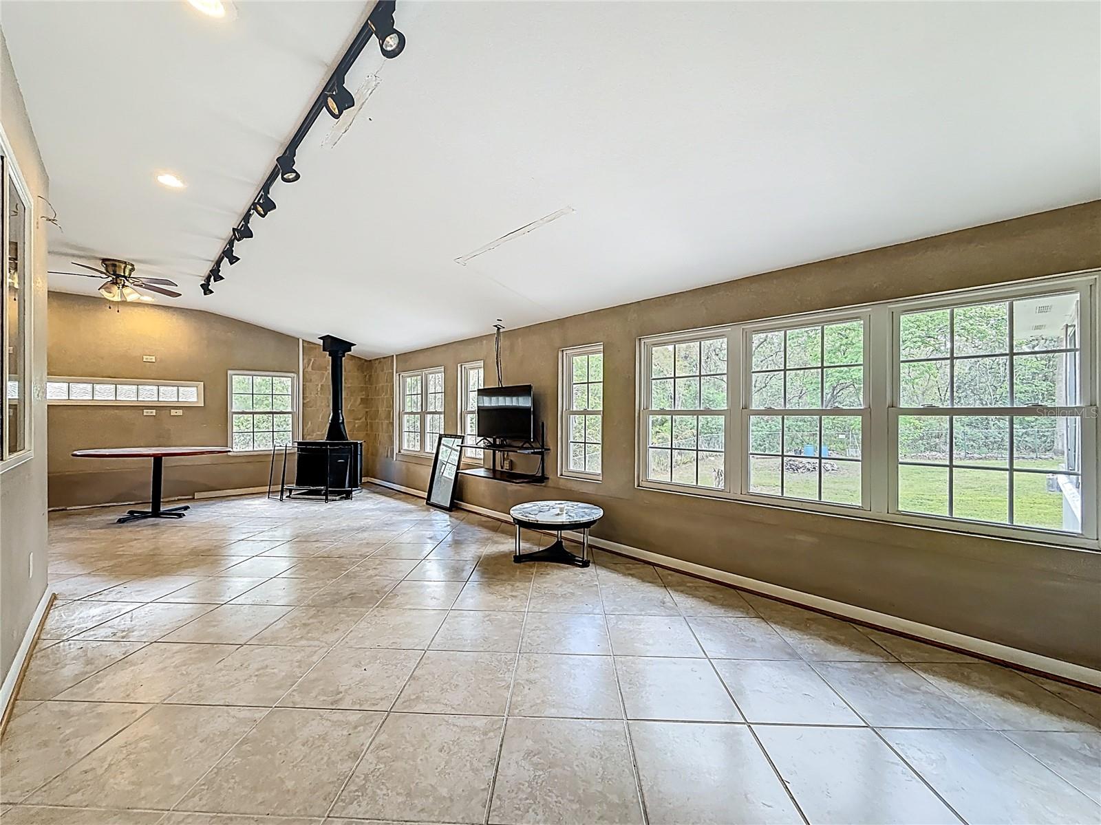 1518 DAWN HEIGHTS DR, LAKELAND, FL, 33801