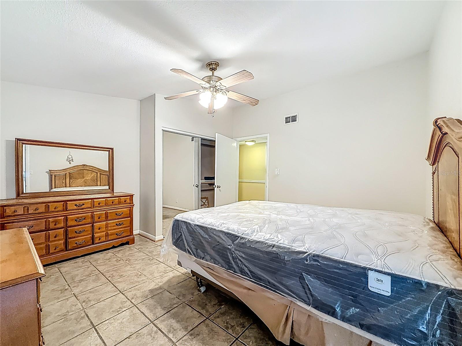 1518 DAWN HEIGHTS DR, LAKELAND, FL, 33801