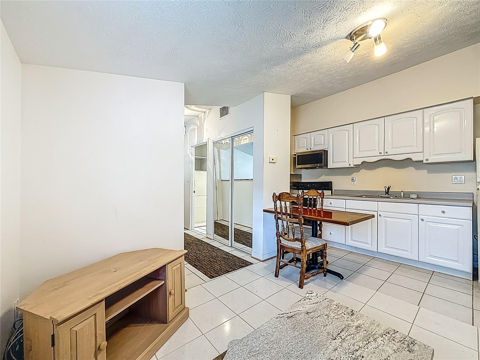 1518 DAWN HEIGHTS DR, LAKELAND, FL, 33801