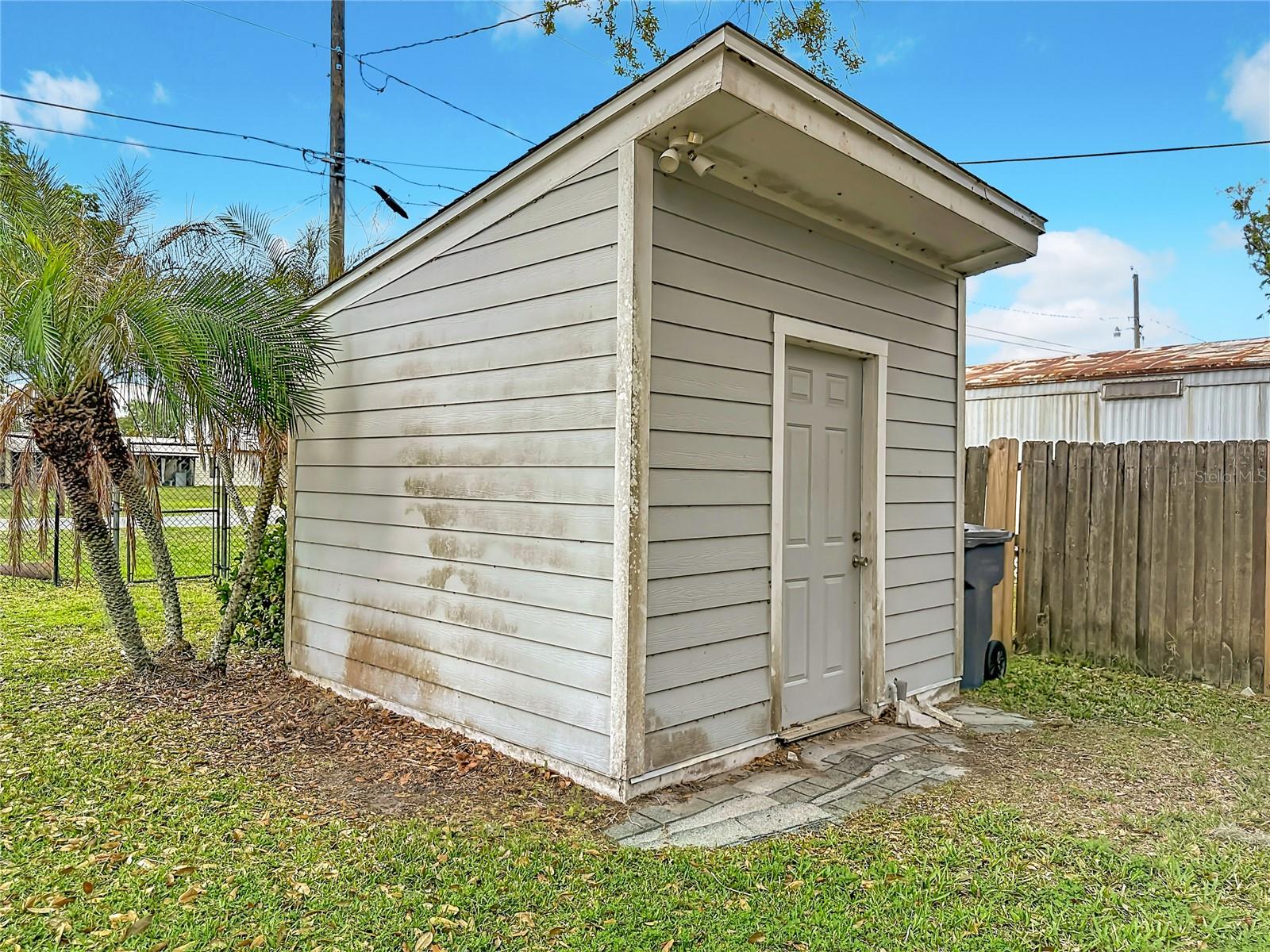 1518 DAWN HEIGHTS DR, LAKELAND, FL, 33801