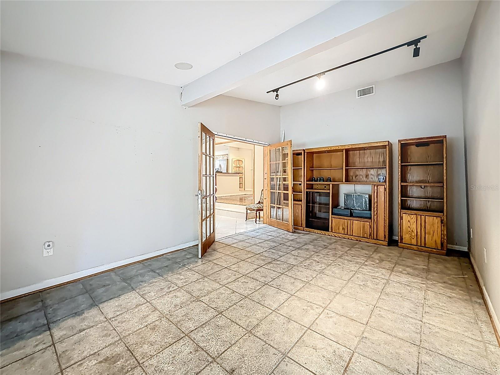 1518 DAWN HEIGHTS DR, LAKELAND, FL, 33801