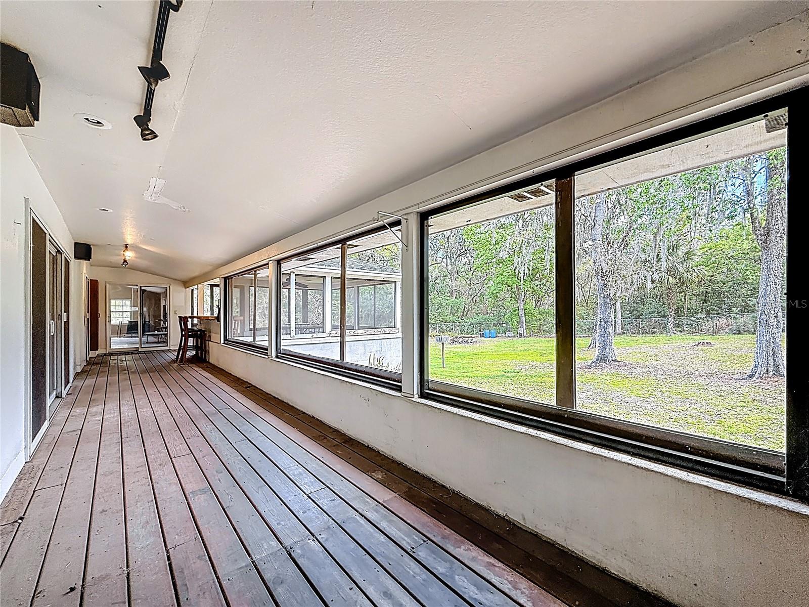 1518 DAWN HEIGHTS DR, LAKELAND, FL, 33801