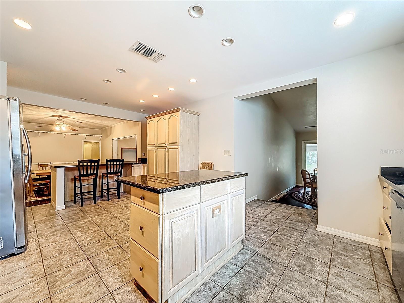 1518 DAWN HEIGHTS DR, LAKELAND, FL, 33801