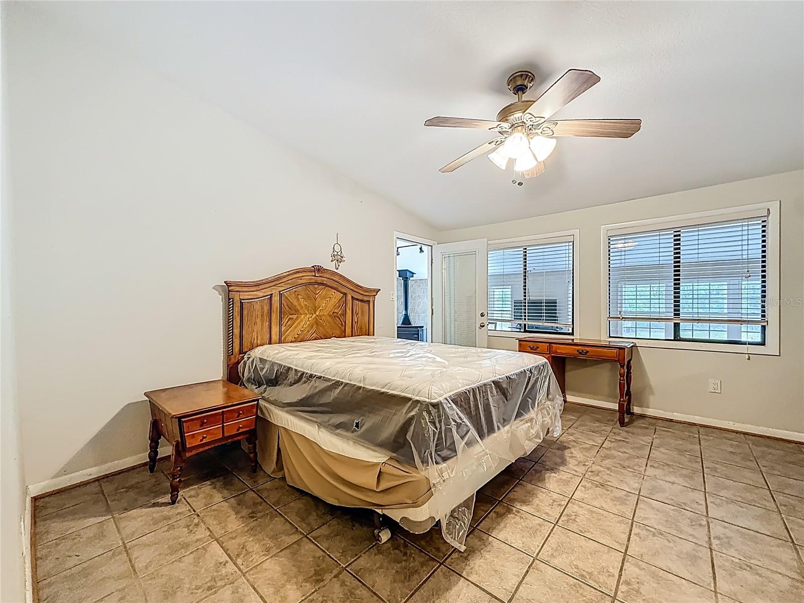 1518 DAWN HEIGHTS DR, LAKELAND, FL, 33801