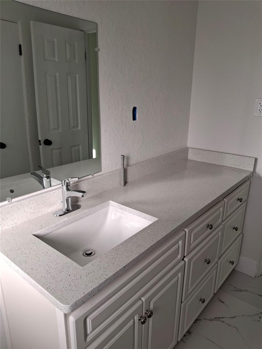 2028 SABAL PALM DR, EDGEWATER, FL, 32141