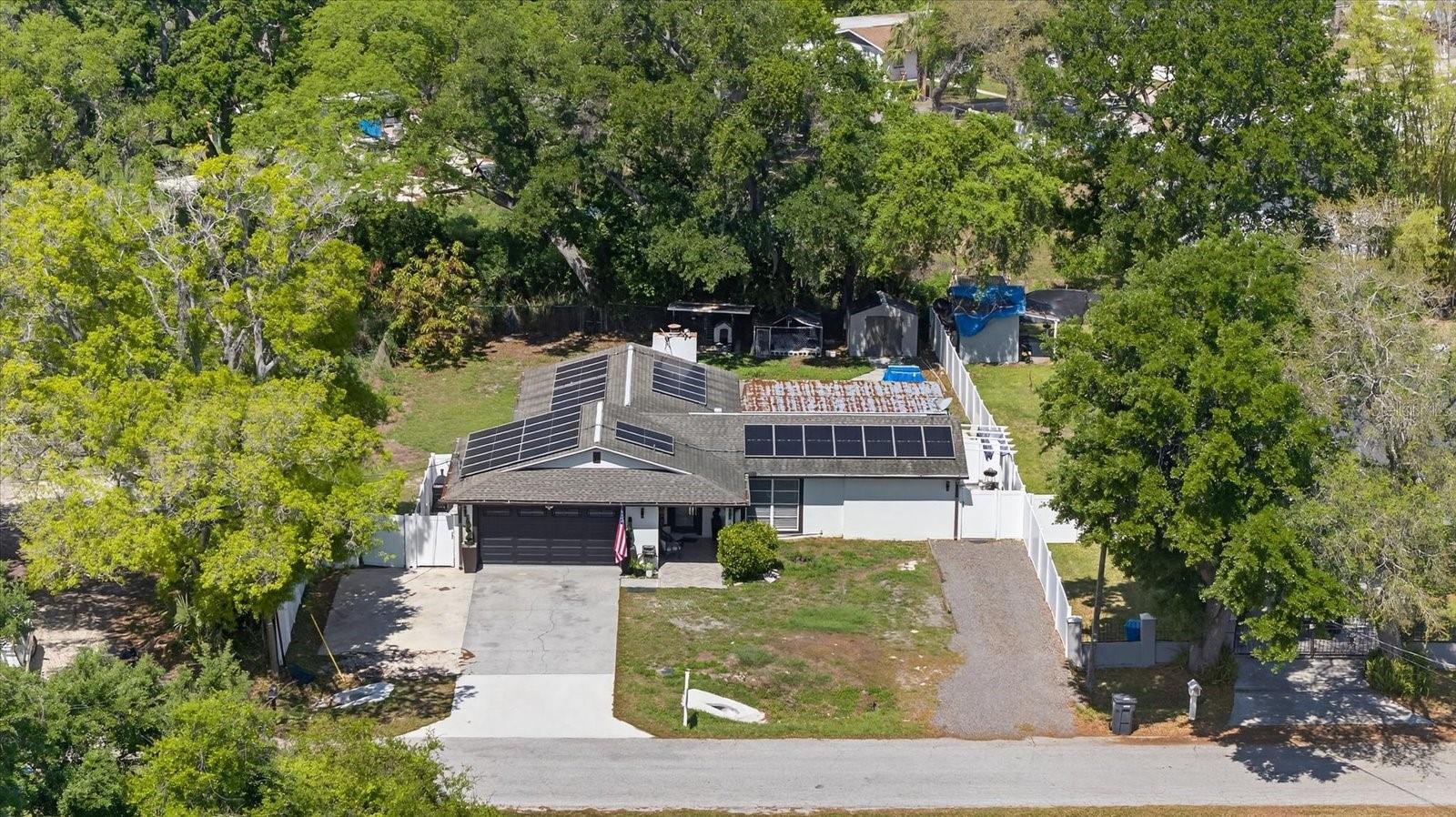 6816 E CREEK DR, TAMPA, FL, 33615