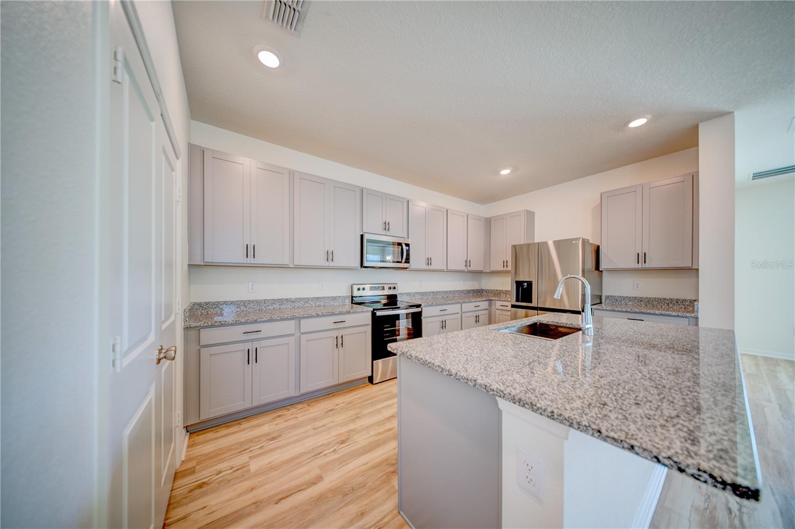 16300 WINDING PRESERVE CIRCLE, CLERMONT, FL, 34714