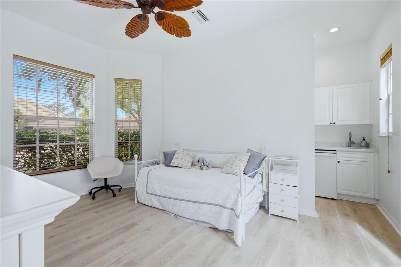 7515 EATON CT, UNIVERSITY PARK, FL, 34201