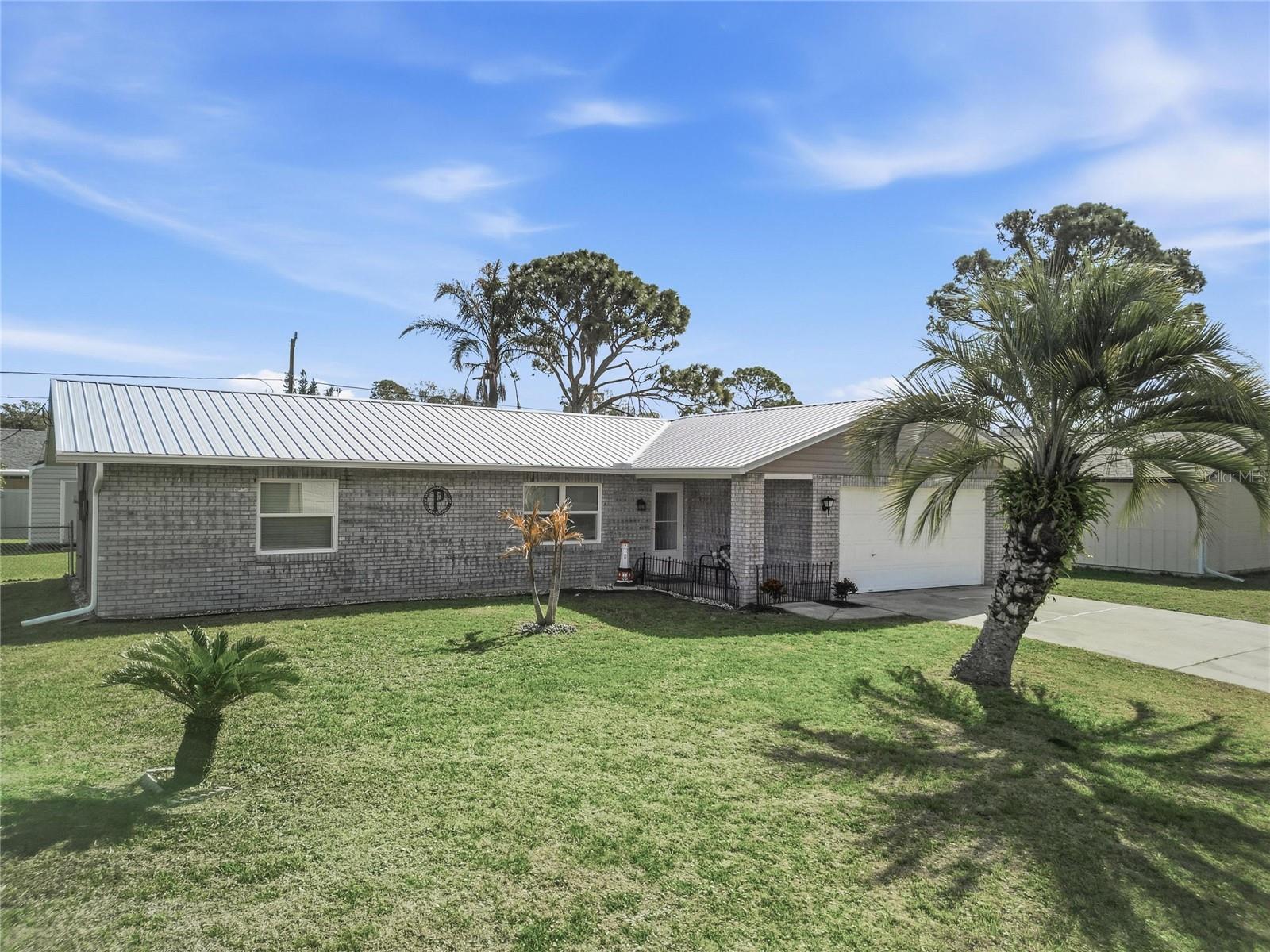 3035 QUEEN PALM DR, EDGEWATER, FL, 32141