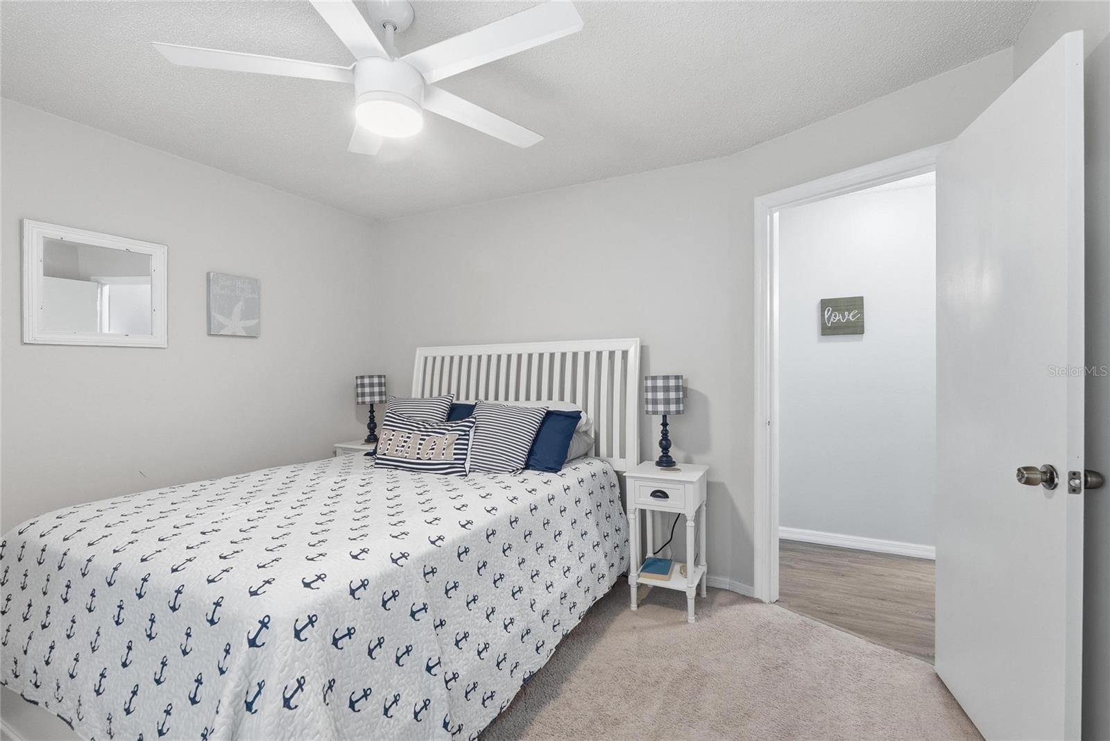 3035 QUEEN PALM DR, EDGEWATER, FL, 32141