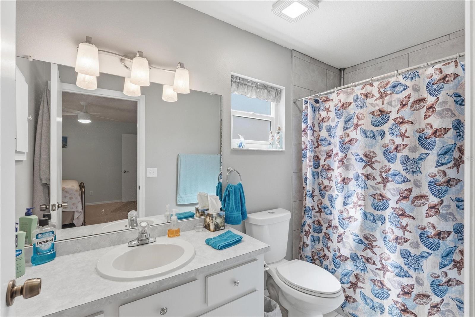 3035 QUEEN PALM DR, EDGEWATER, FL, 32141