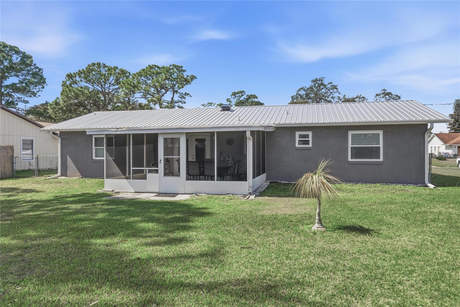 3035 QUEEN PALM DR, EDGEWATER, FL, 32141