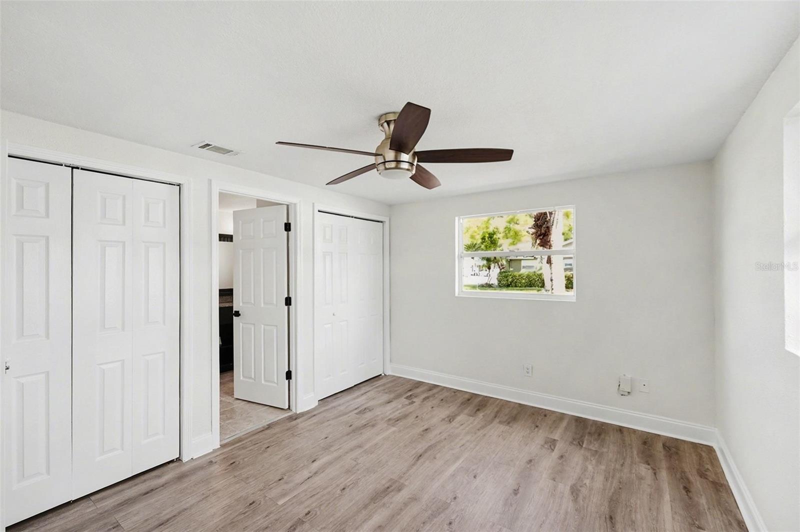 8907 LEEWARD DR, TAMPA, FL, 33634