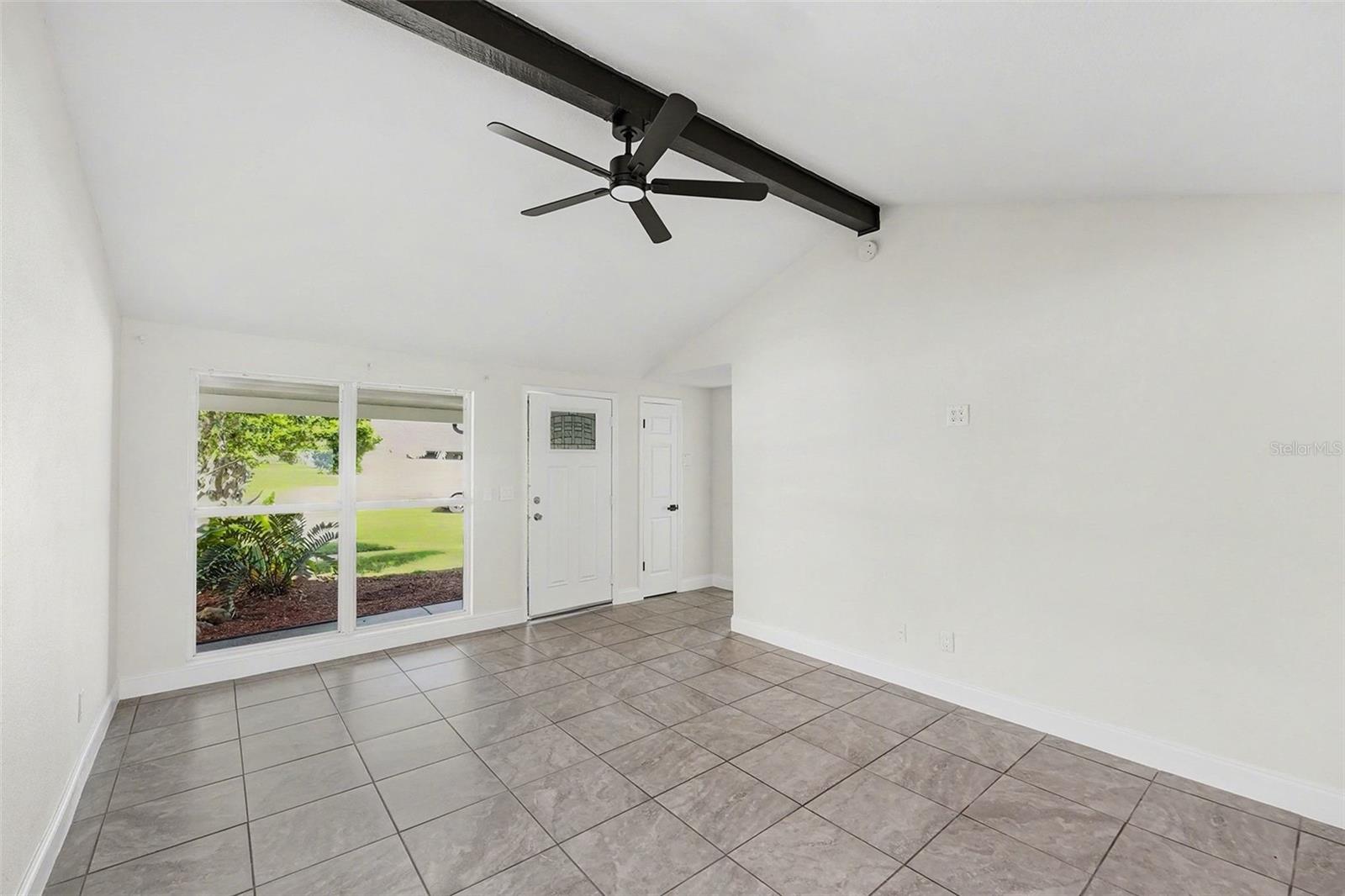 8907 LEEWARD DR, TAMPA, FL, 33634