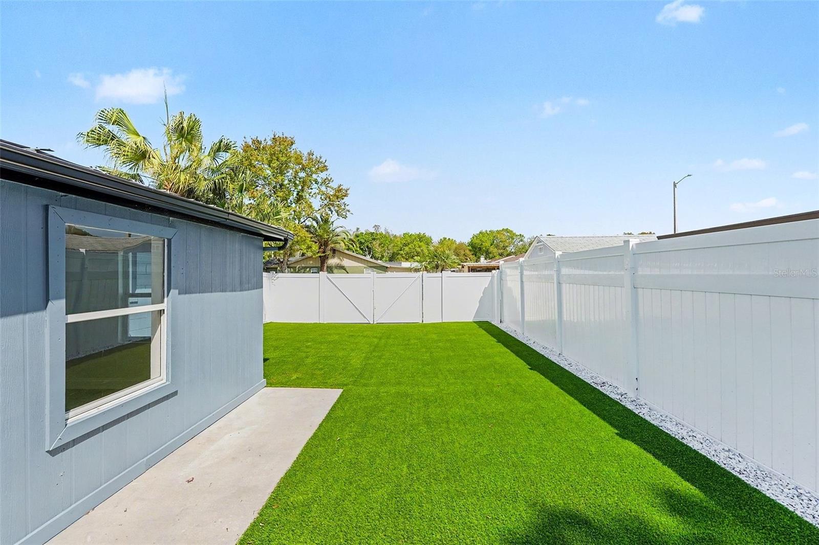 8907 LEEWARD DR, TAMPA, FL, 33634