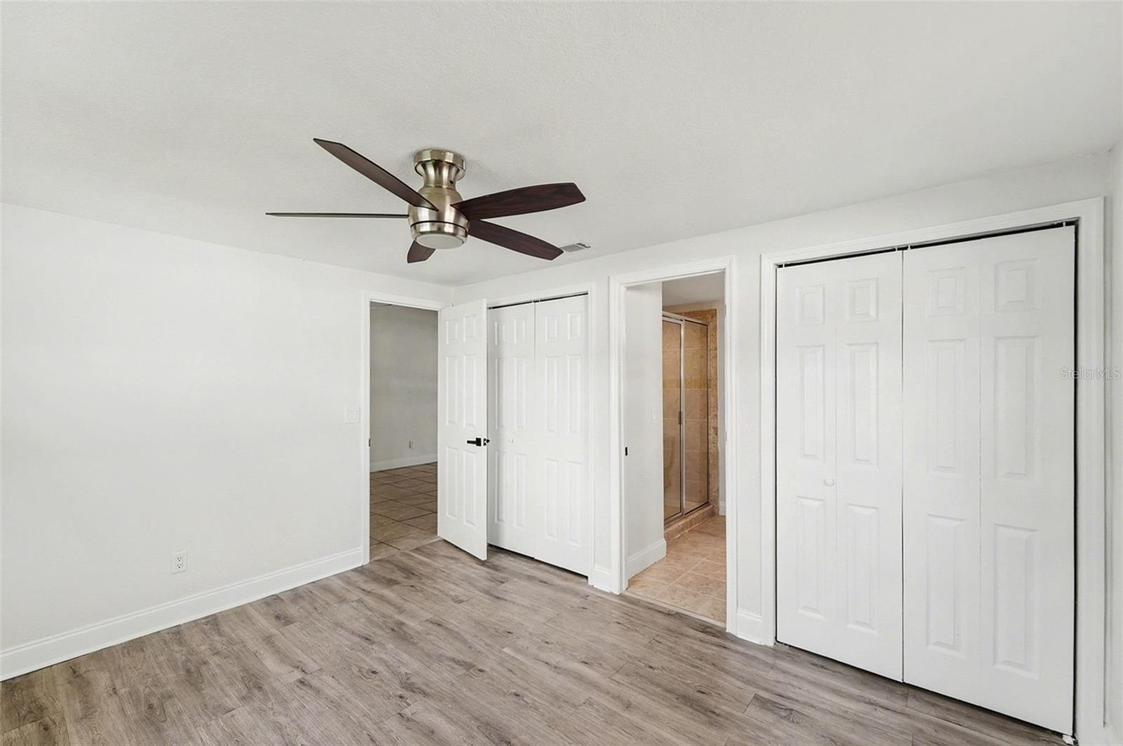 8907 LEEWARD DR, TAMPA, FL, 33634