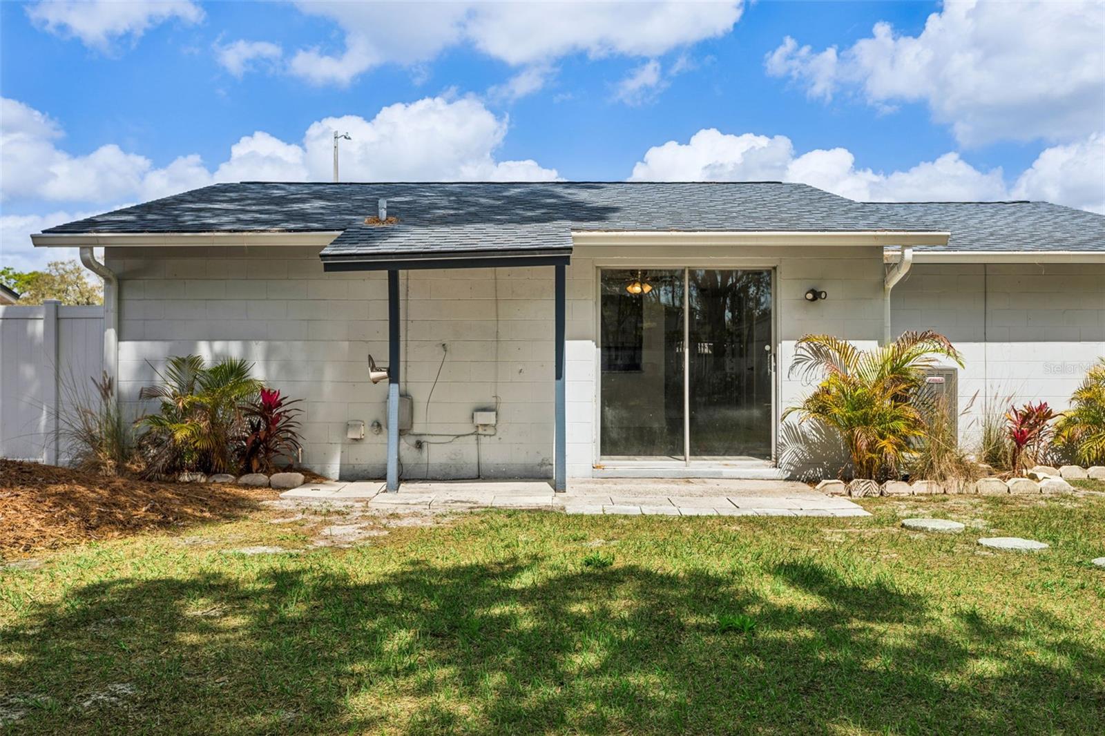 9007 TREE VALLEY CIR, TAMPA, FL, 33615