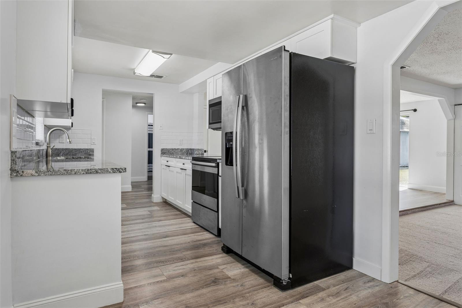 9007 TREE VALLEY CIR, TAMPA, FL, 33615