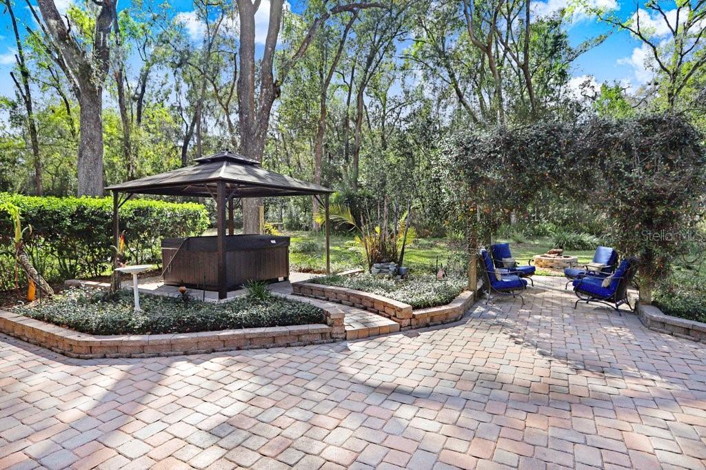 Jacuzzi is waiting for you!