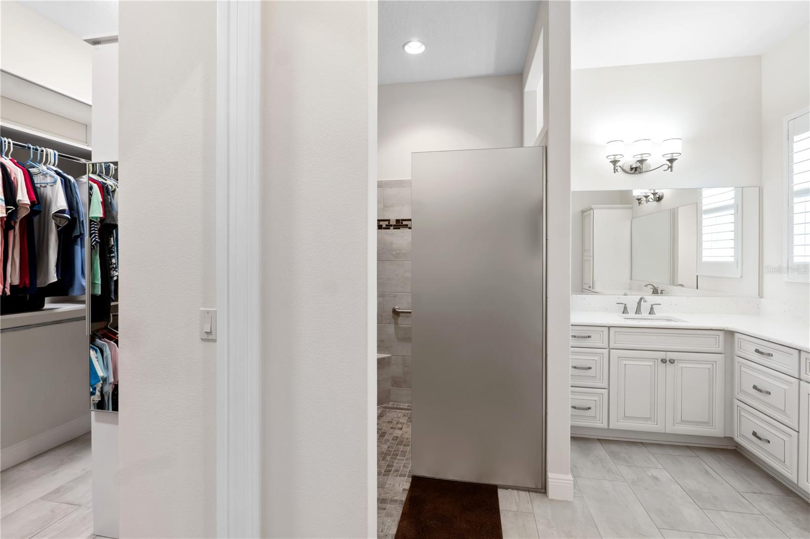 5845 STORMS AVE, THE VILLAGES, FL, 32163