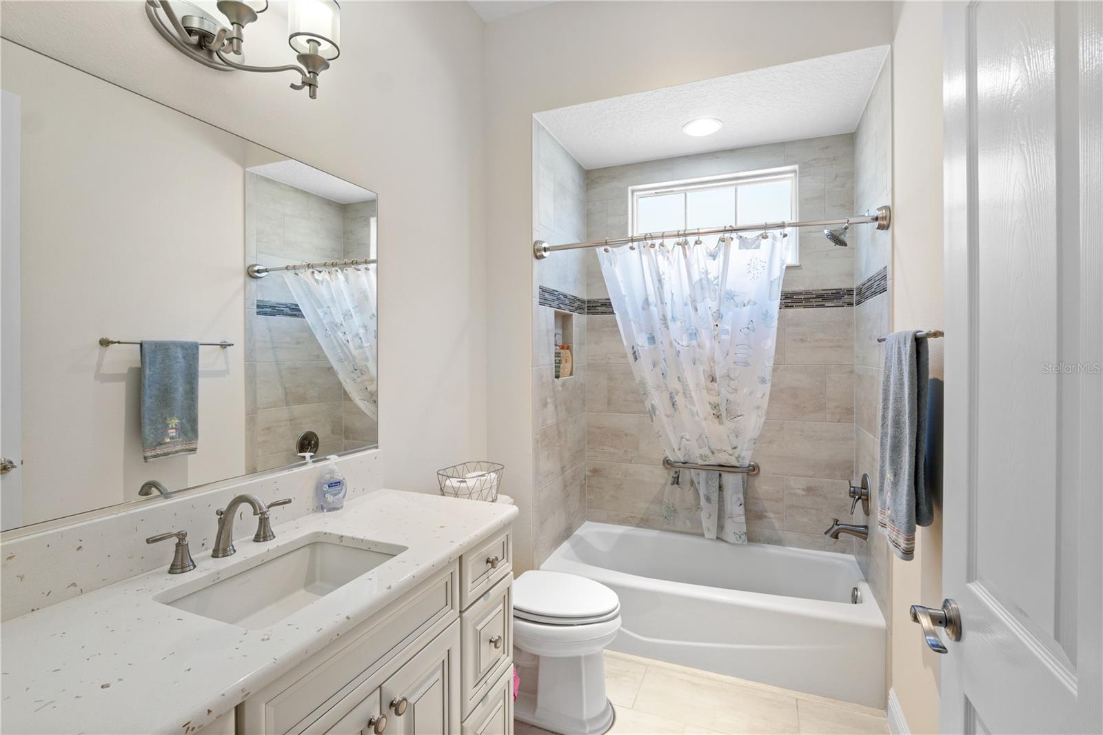 5845 STORMS AVE, THE VILLAGES, FL, 32163