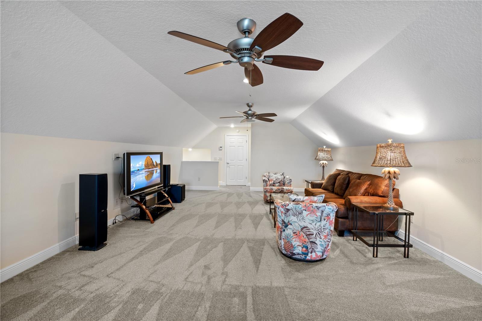 5845 STORMS AVE, THE VILLAGES, FL, 32163