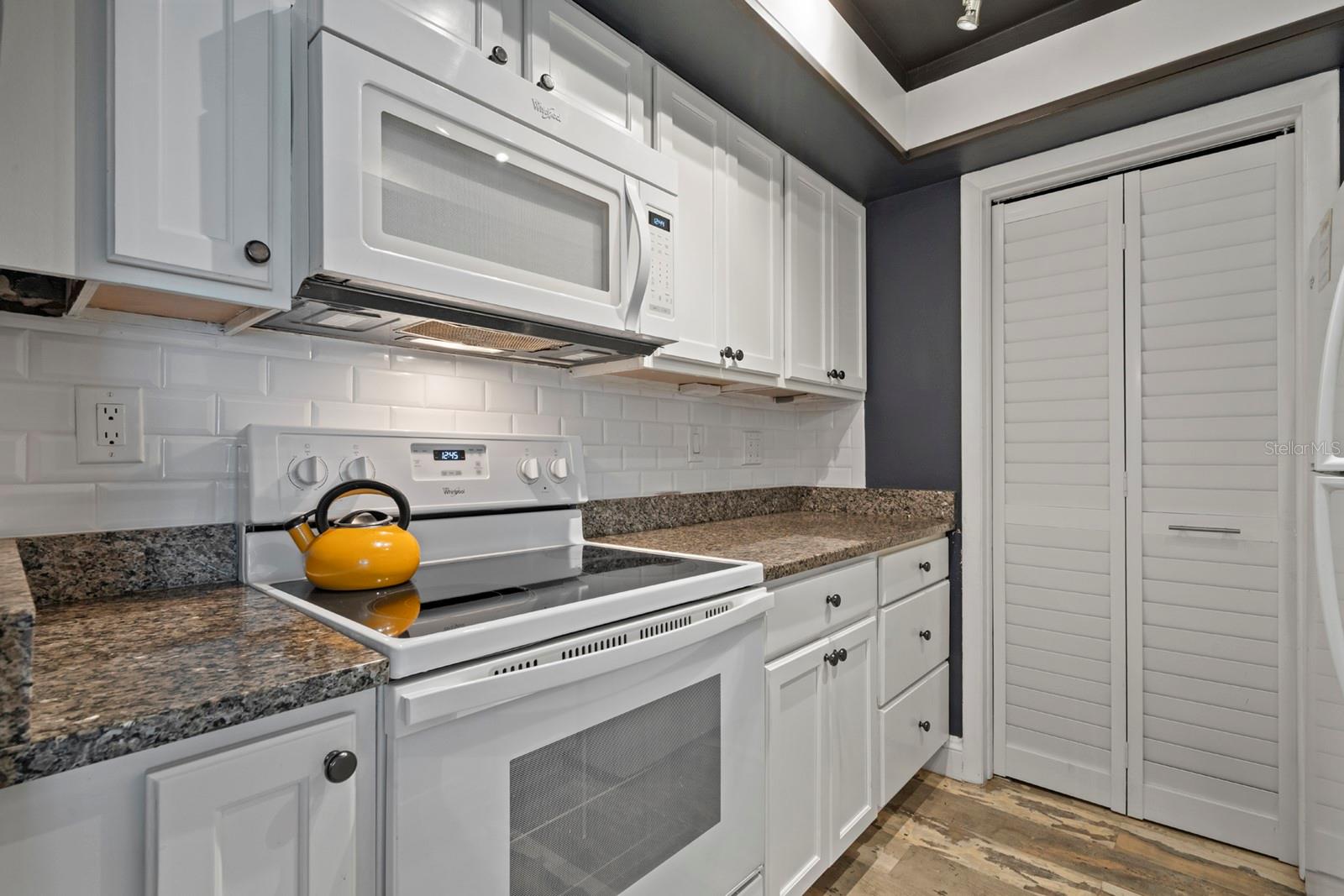 202 E ESPLANADE WAY E #104, CASSELBERRY, FL, 32707