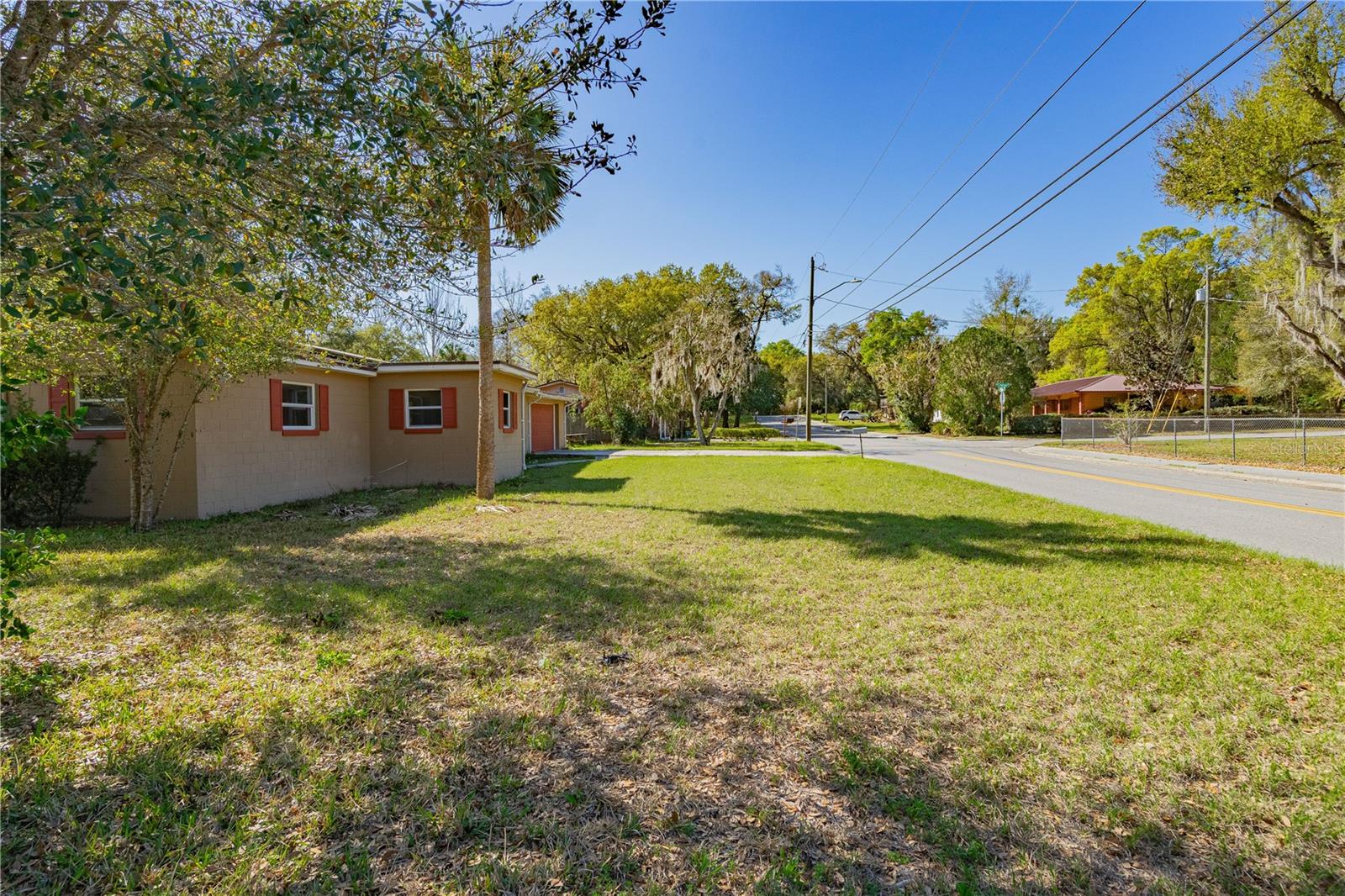 805 S STONE ST, DELAND, FL, 32720