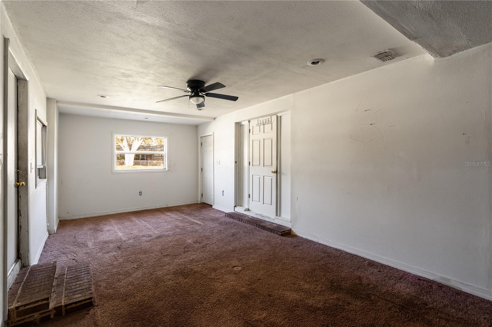 805 S STONE ST, DELAND, FL, 32720