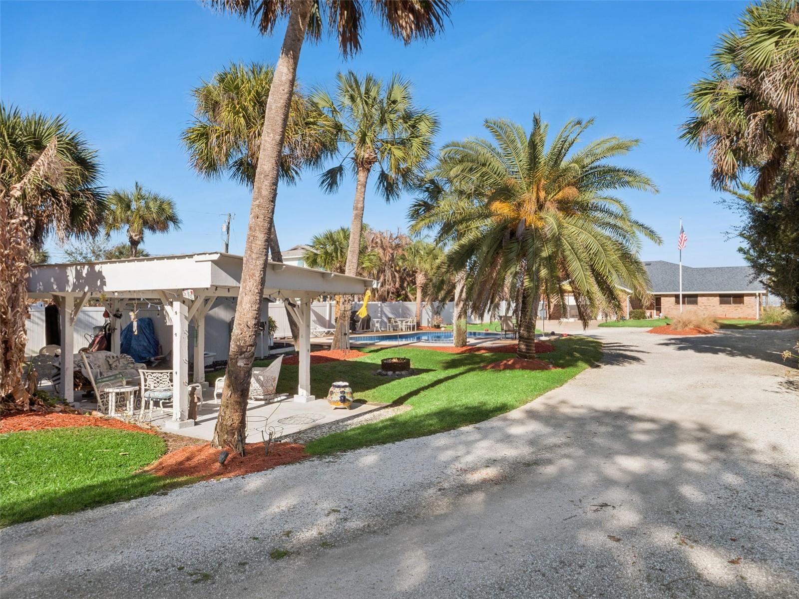 1703 S RIVERSIDE DR, NEW SMYRNA BEACH, FL, 32168