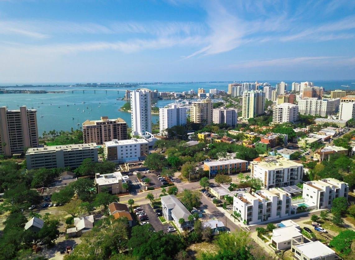 1330 S JEFFERSON AVE, SARASOTA, FL, 34239