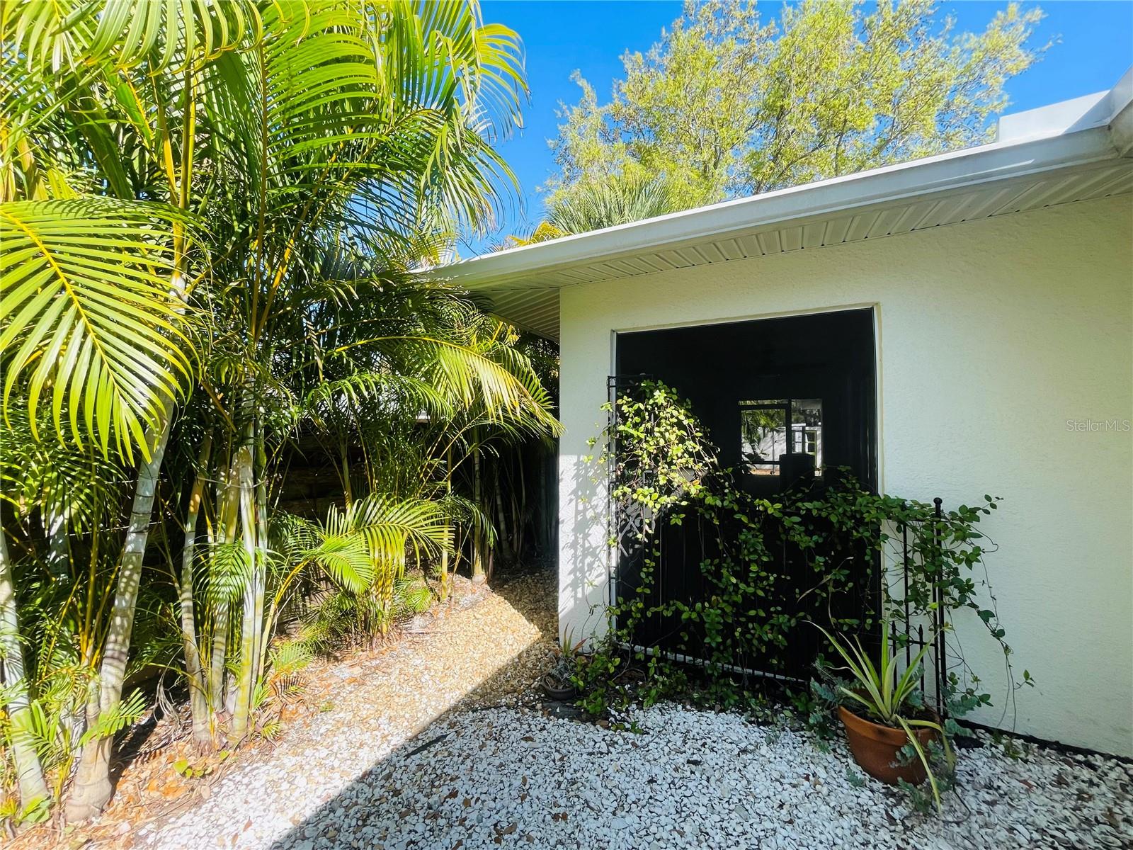 1330 S JEFFERSON AVE, SARASOTA, FL, 34239