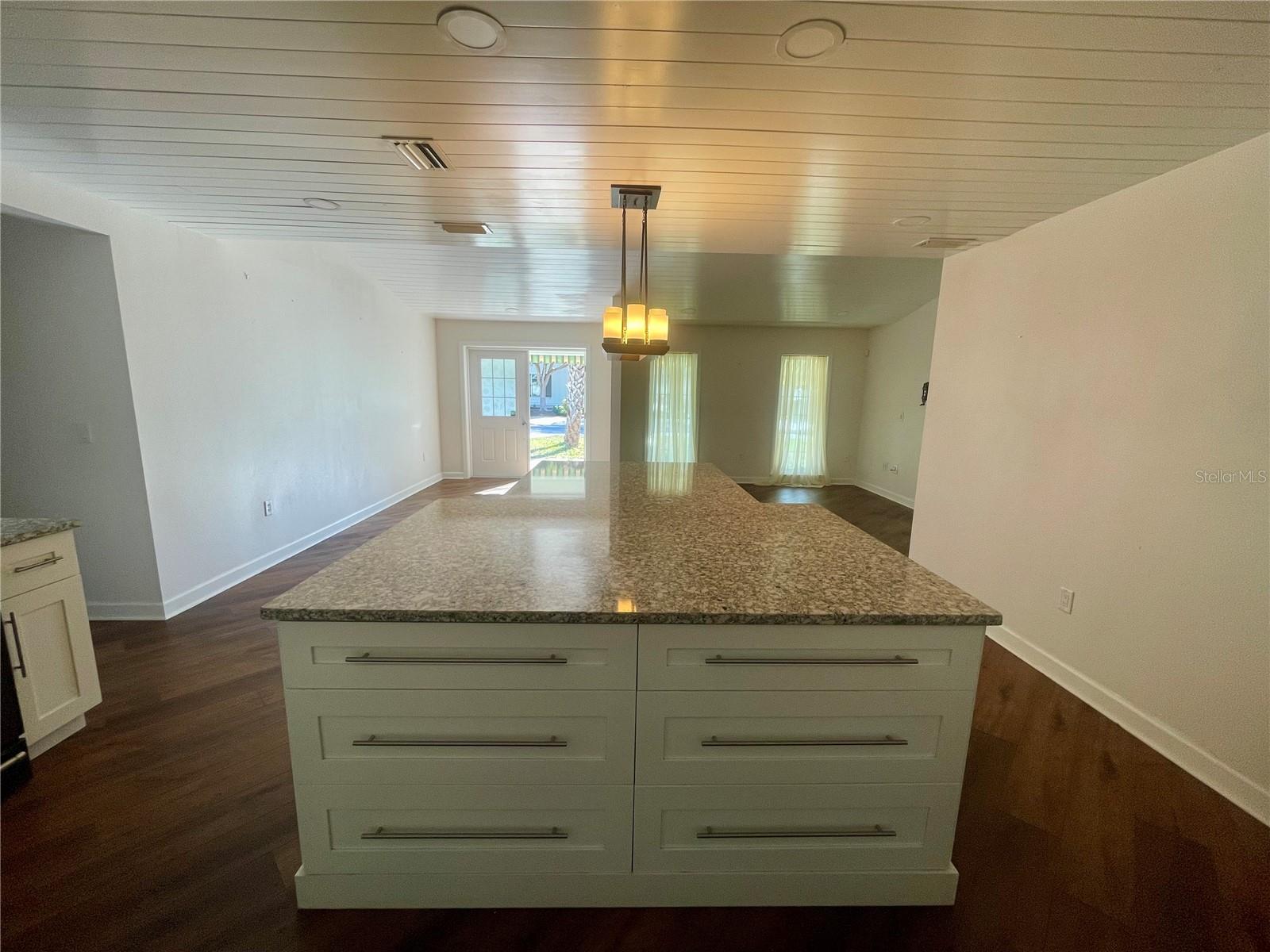 1330 S JEFFERSON AVE, SARASOTA, FL, 34239