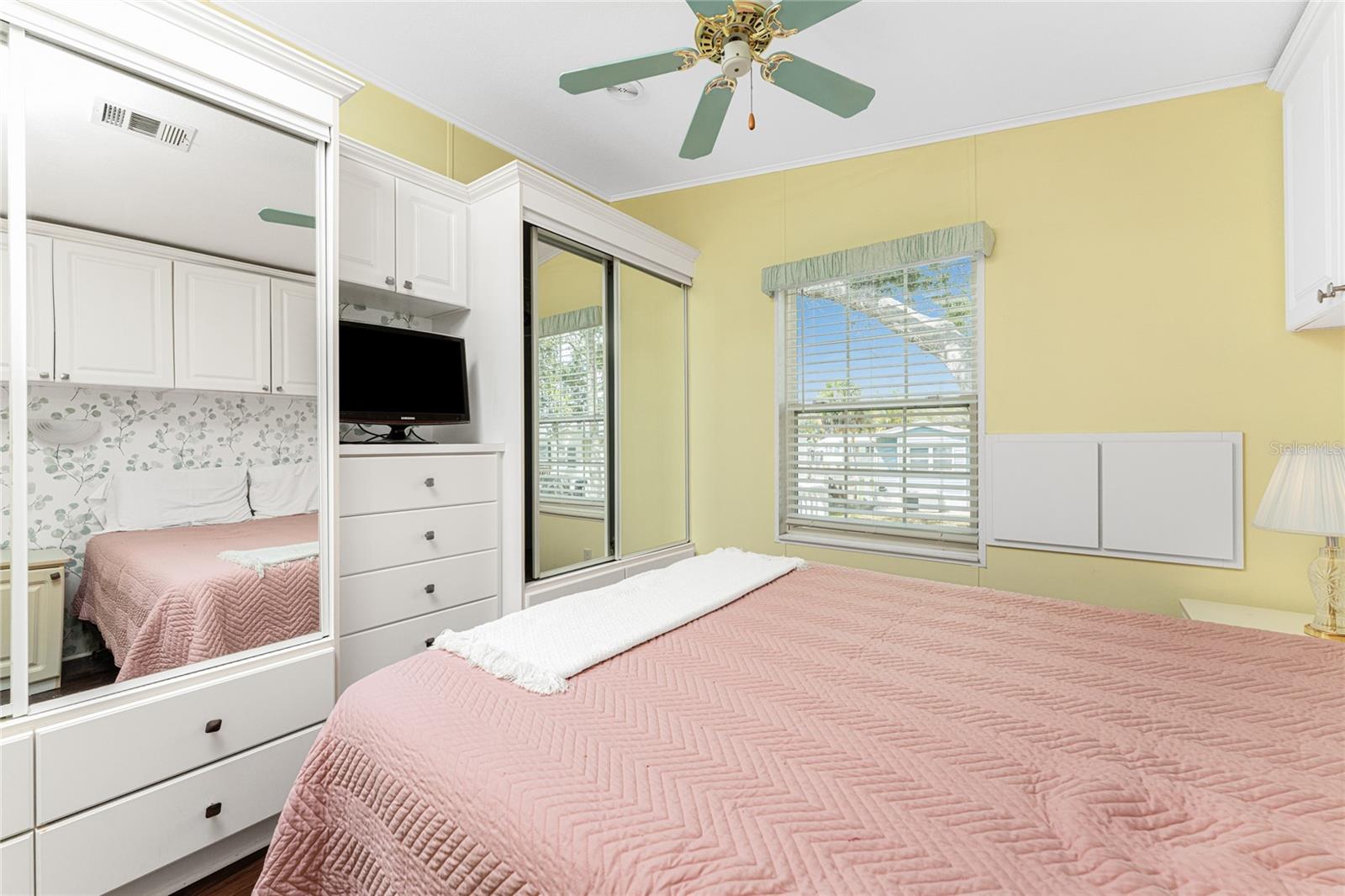 50 CROWN POINT DR, NOKOMIS, FL, 34275