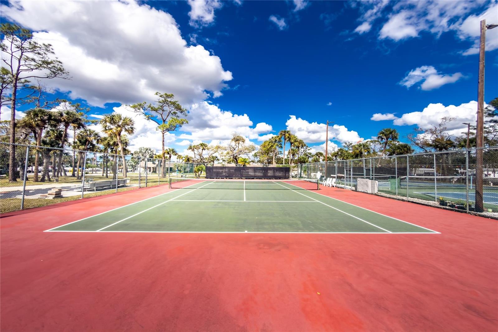 50 CROWN POINT DR, NOKOMIS, FL, 34275