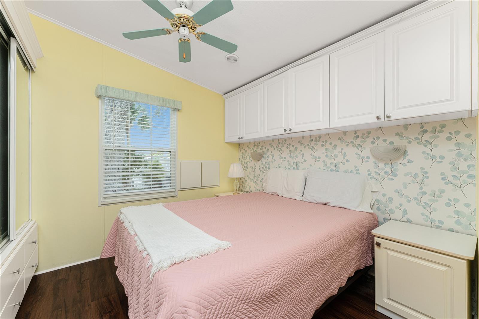 50 CROWN POINT DR, NOKOMIS, FL, 34275