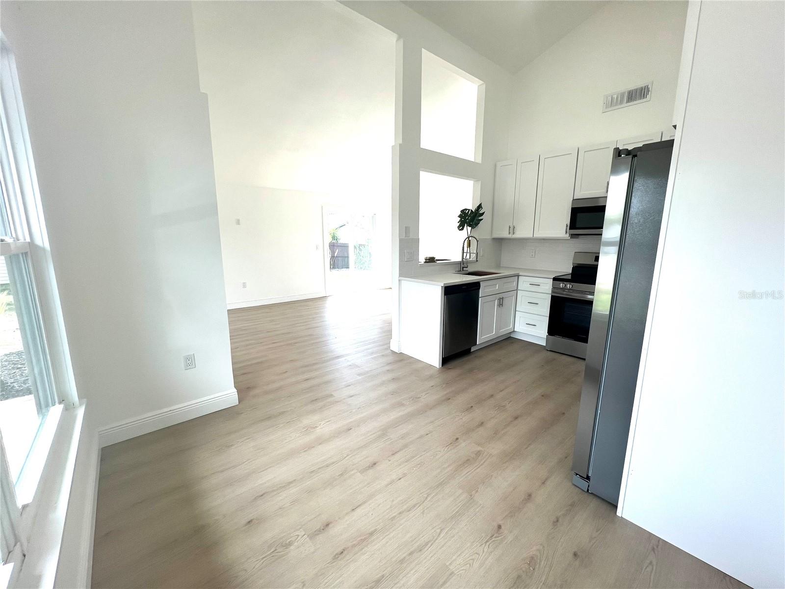 3832 PEBBLE CT, PALM HARBOR, FL, 34684