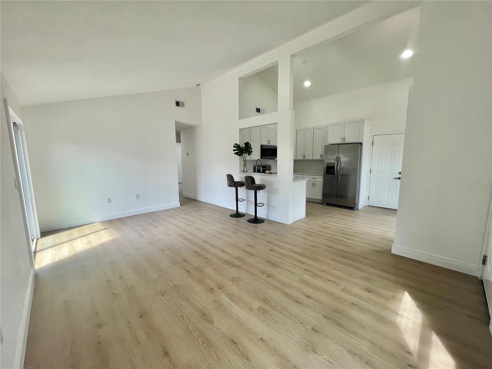 3832 PEBBLE CT, PALM HARBOR, FL, 34684