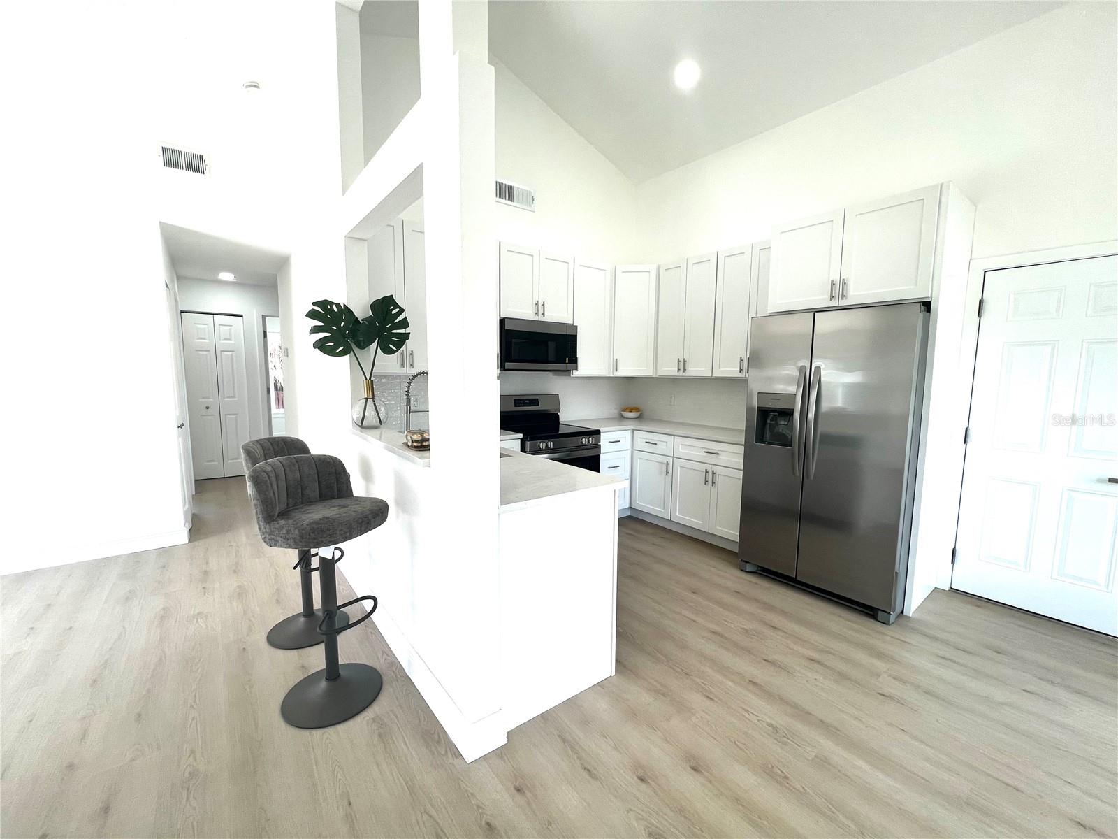 3832 PEBBLE CT, PALM HARBOR, FL, 34684