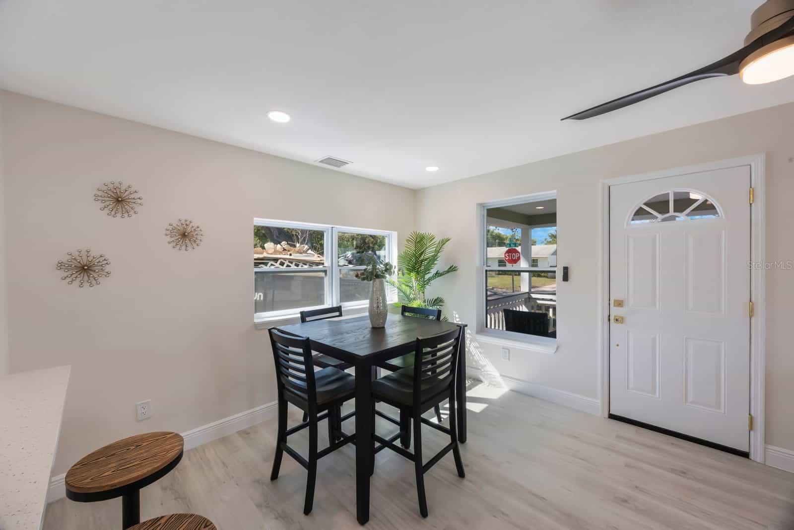 1160 36TH AVE N, ST PETERSBURG, FL, 33704