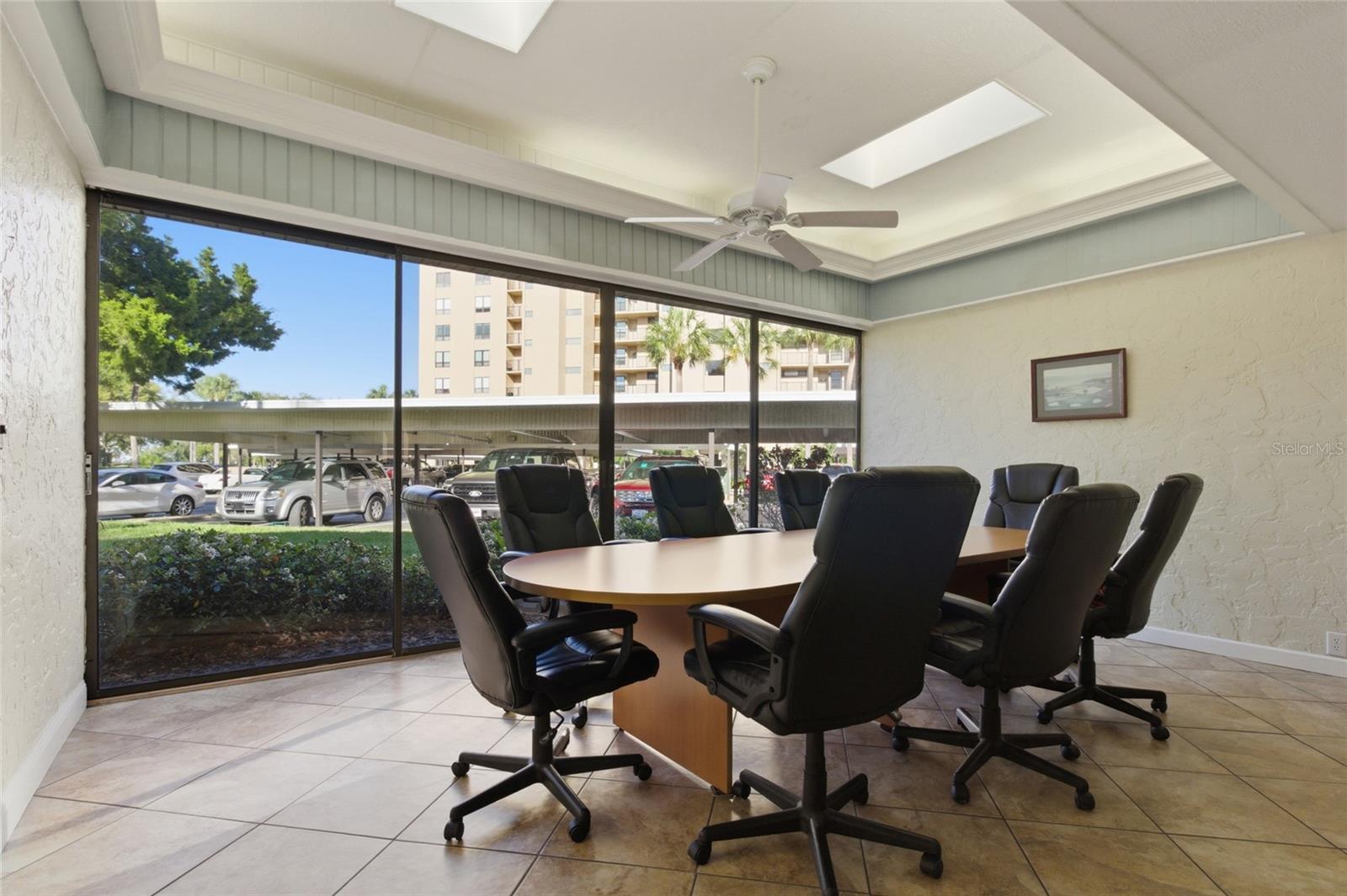 Clubhouse - Conference Room