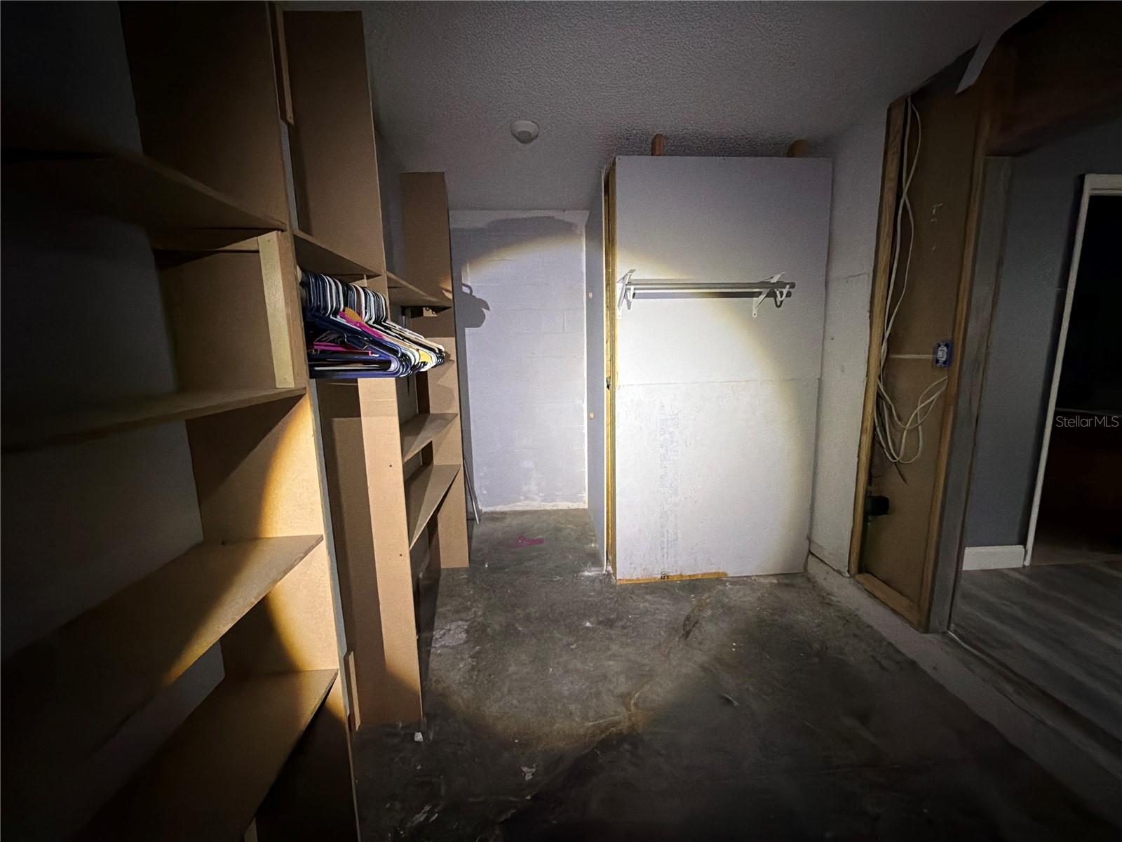 8221 NORMANDY DR, WEEKI WACHEE, FL, 34613