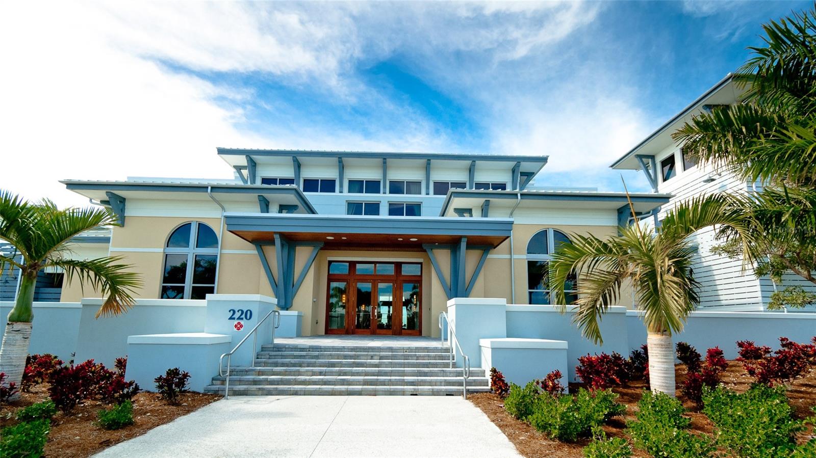 379 ARUBA CIR #303, BRADENTON, FL, 34209