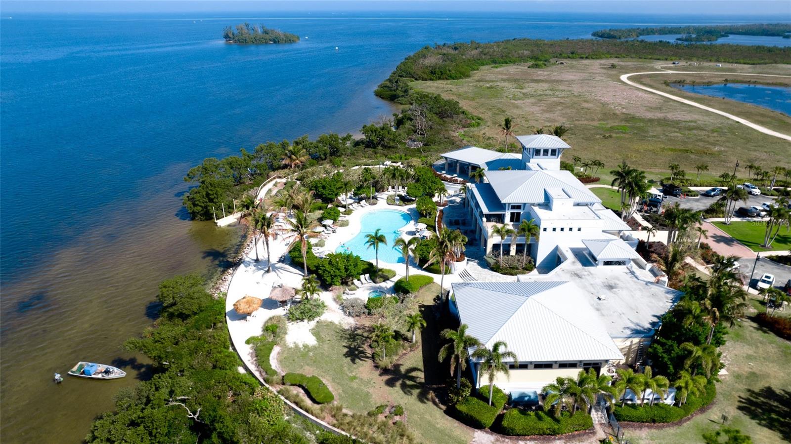 379 ARUBA CIR #303, BRADENTON, FL, 34209