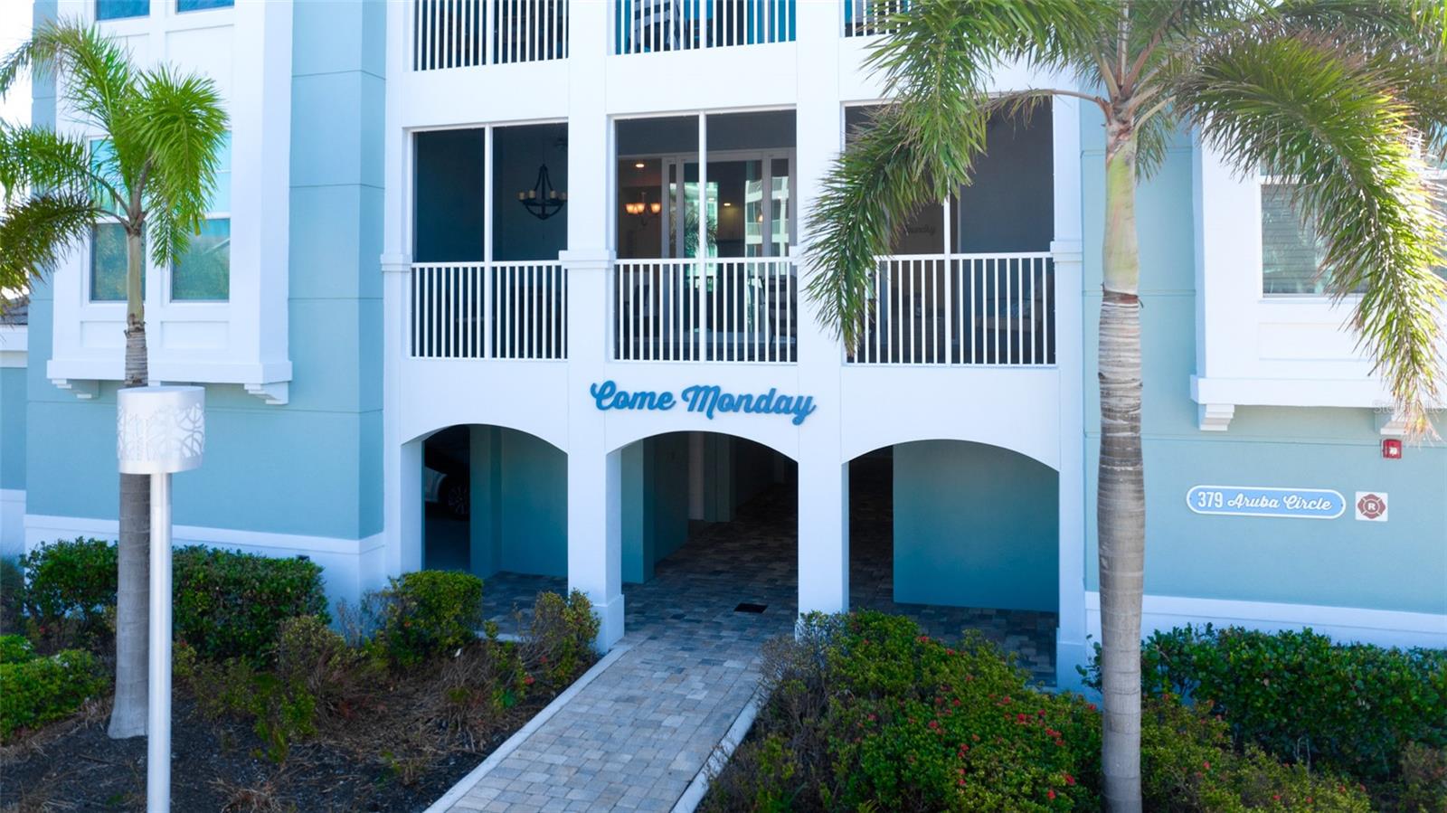 379 ARUBA CIR #303, BRADENTON, FL, 34209