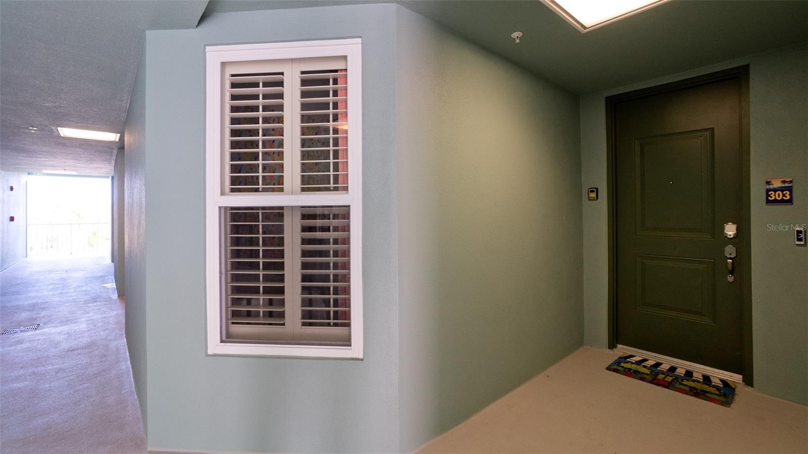 379 ARUBA CIR #303, BRADENTON, FL, 34209