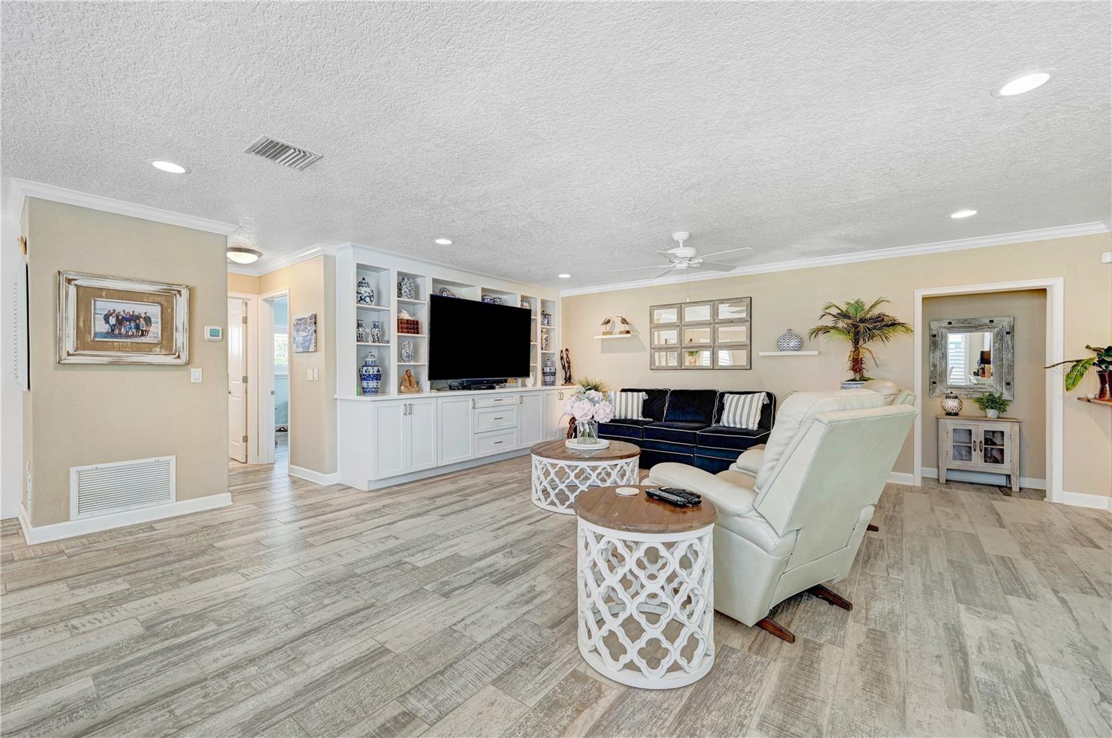 231 OCEAN BLVD, SATELLITE BEACH, FL, 32937